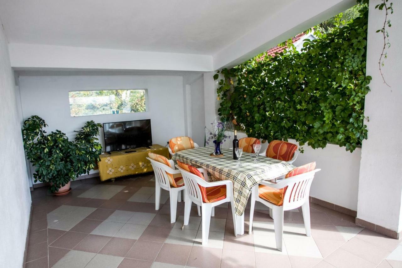 Apartments Marijo Mimice Exterior foto